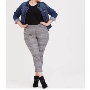 Torrid Modern Millennium Plaid Houndstooth Stretch Ankle Pant Sz 30 Tall